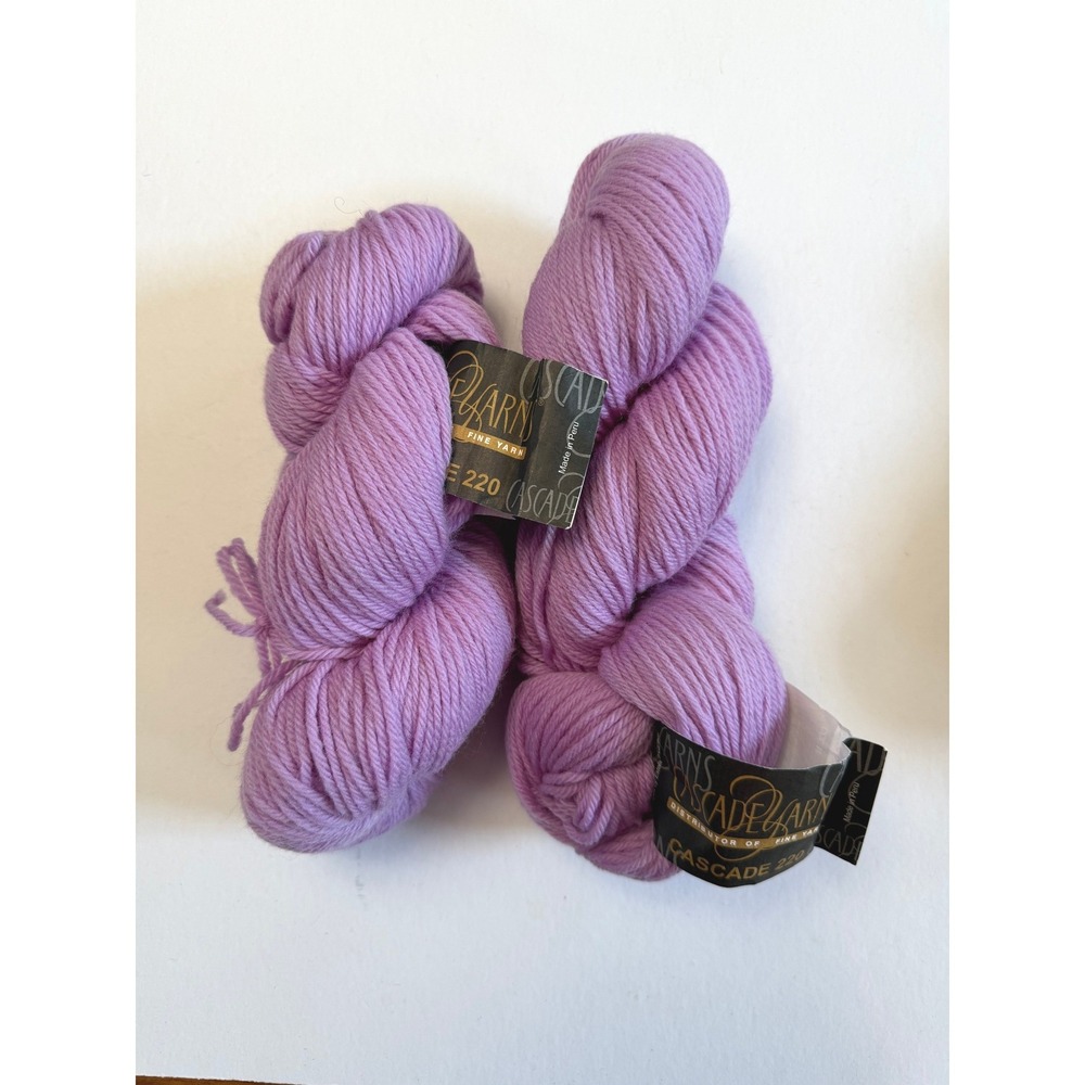 Two Cascade 220 Peruvian Highland Wool Skeins 100g Purple Lavender Knit Crochet
